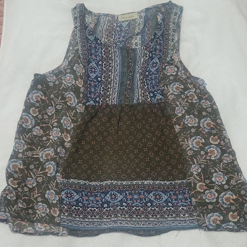 Boho Patchwork Floral Sleeveless Camisole in Black and Blue